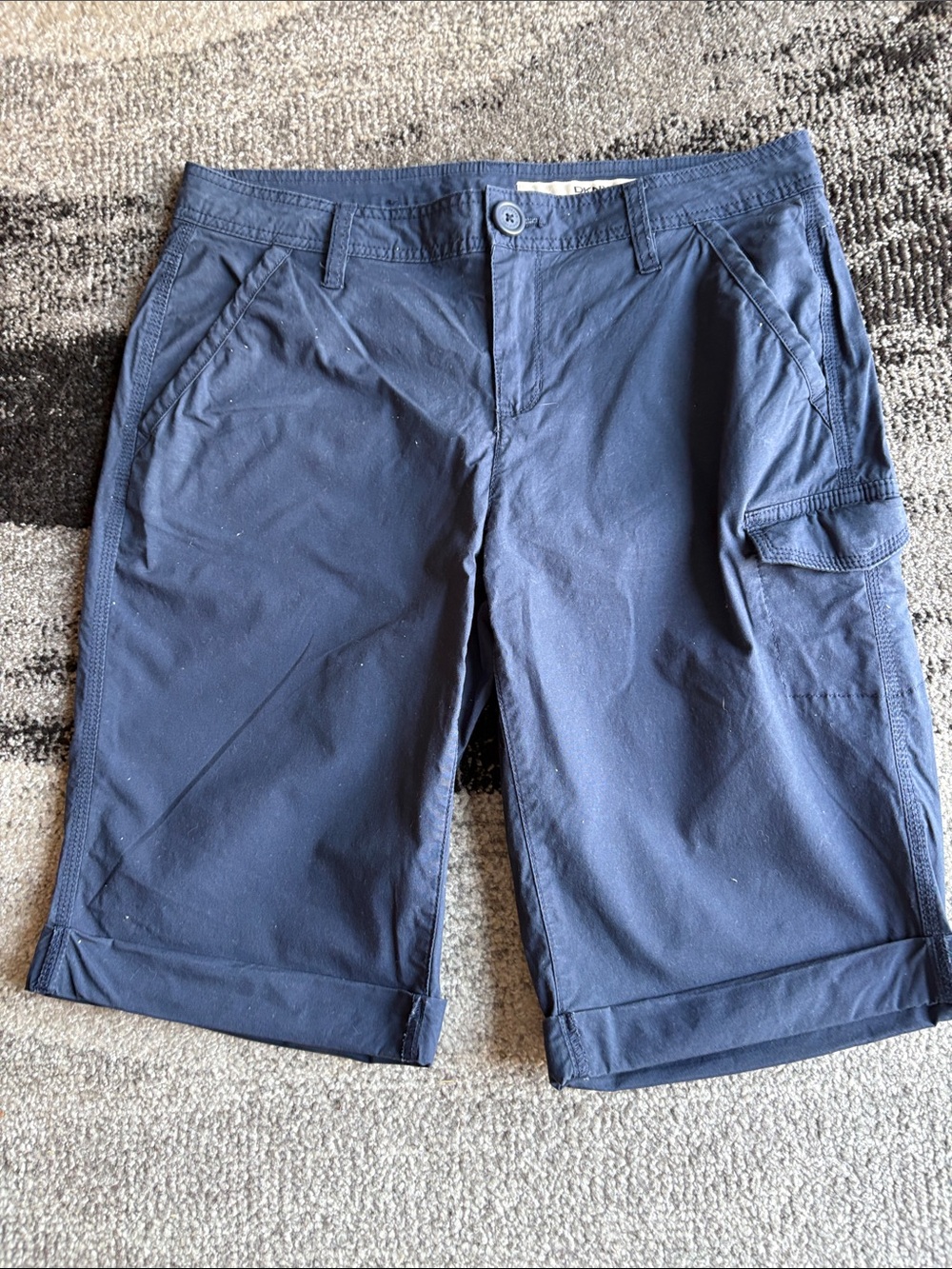 DKNY Cotton Navy Cargo Shorts Size 8